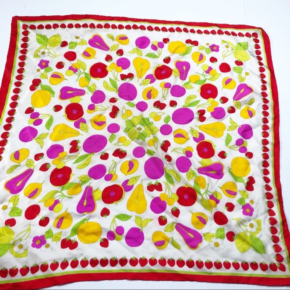 Vintage Echo Strawberry Fruit Print Retro Scarf - Picture 5 of 8
